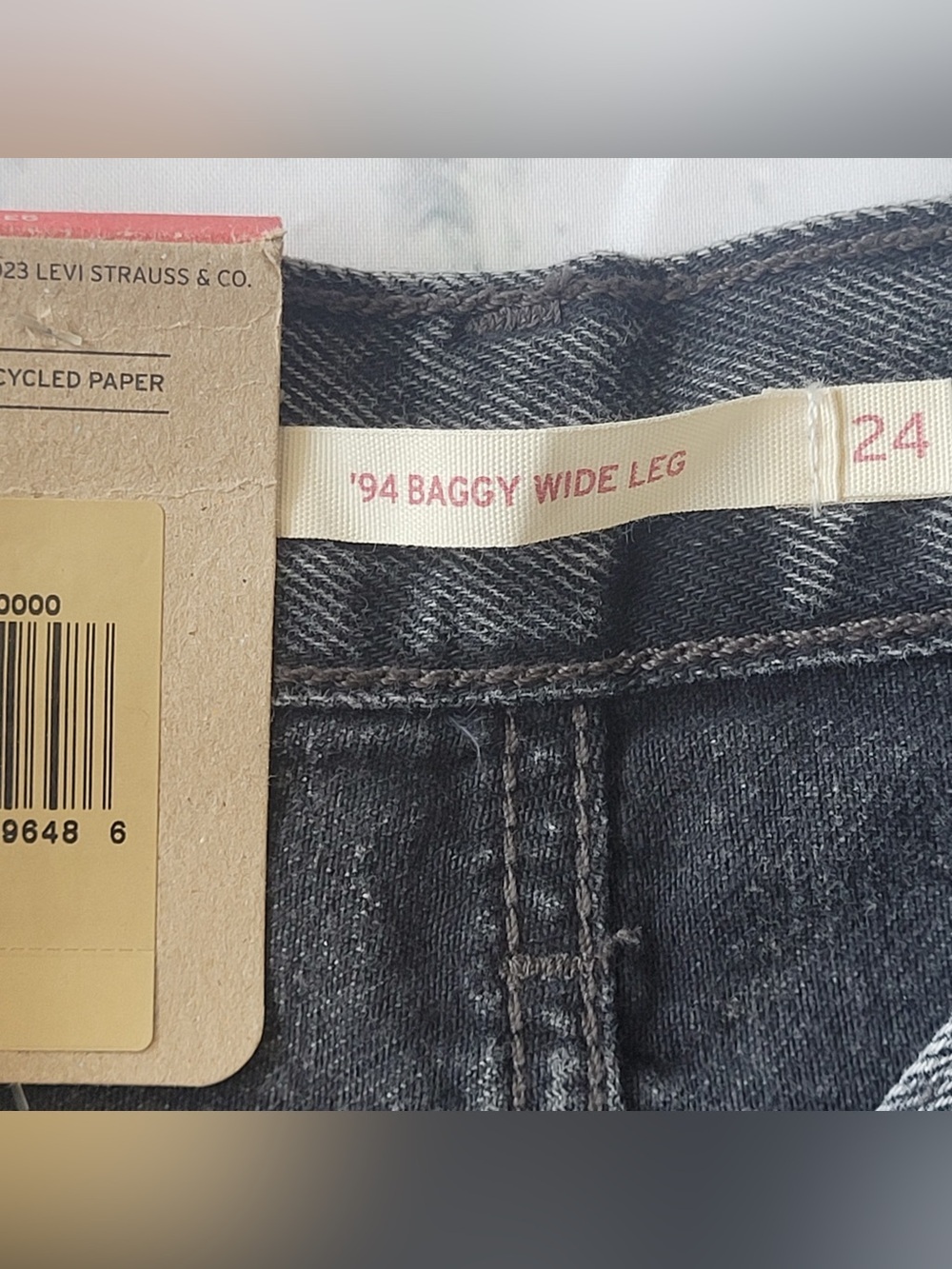 ✅ NWT Levi's 94’s baggy Wide Leg Jeans in Washed Black size 24 - Picture 8 of 11
